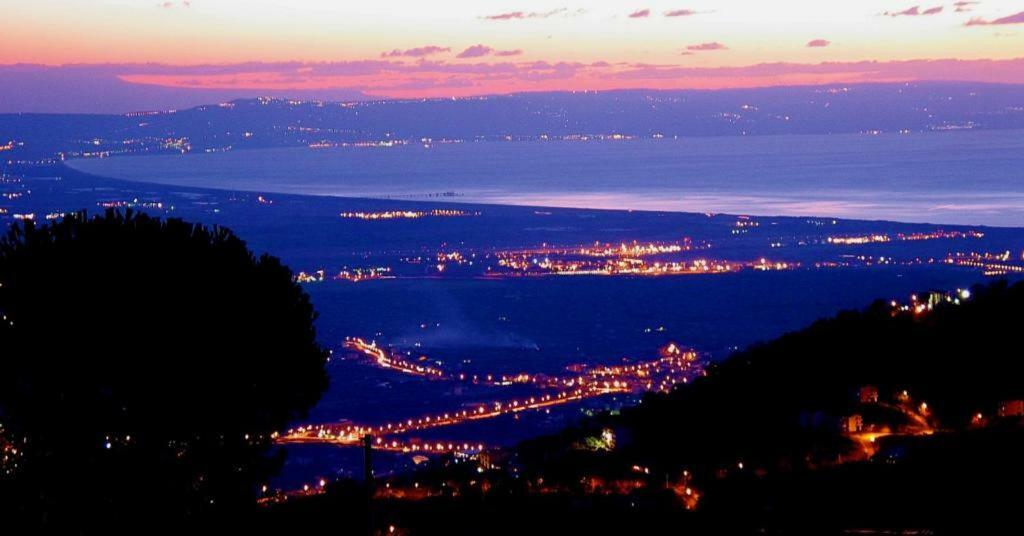 Casa Vacanze Paradiso Apartman Lamezia Terme Kültér fotó